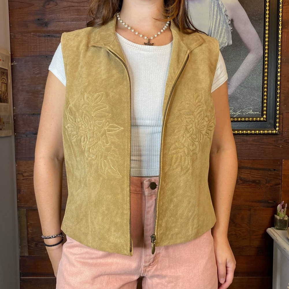 Vintage Coldwater Creek tan suede vest